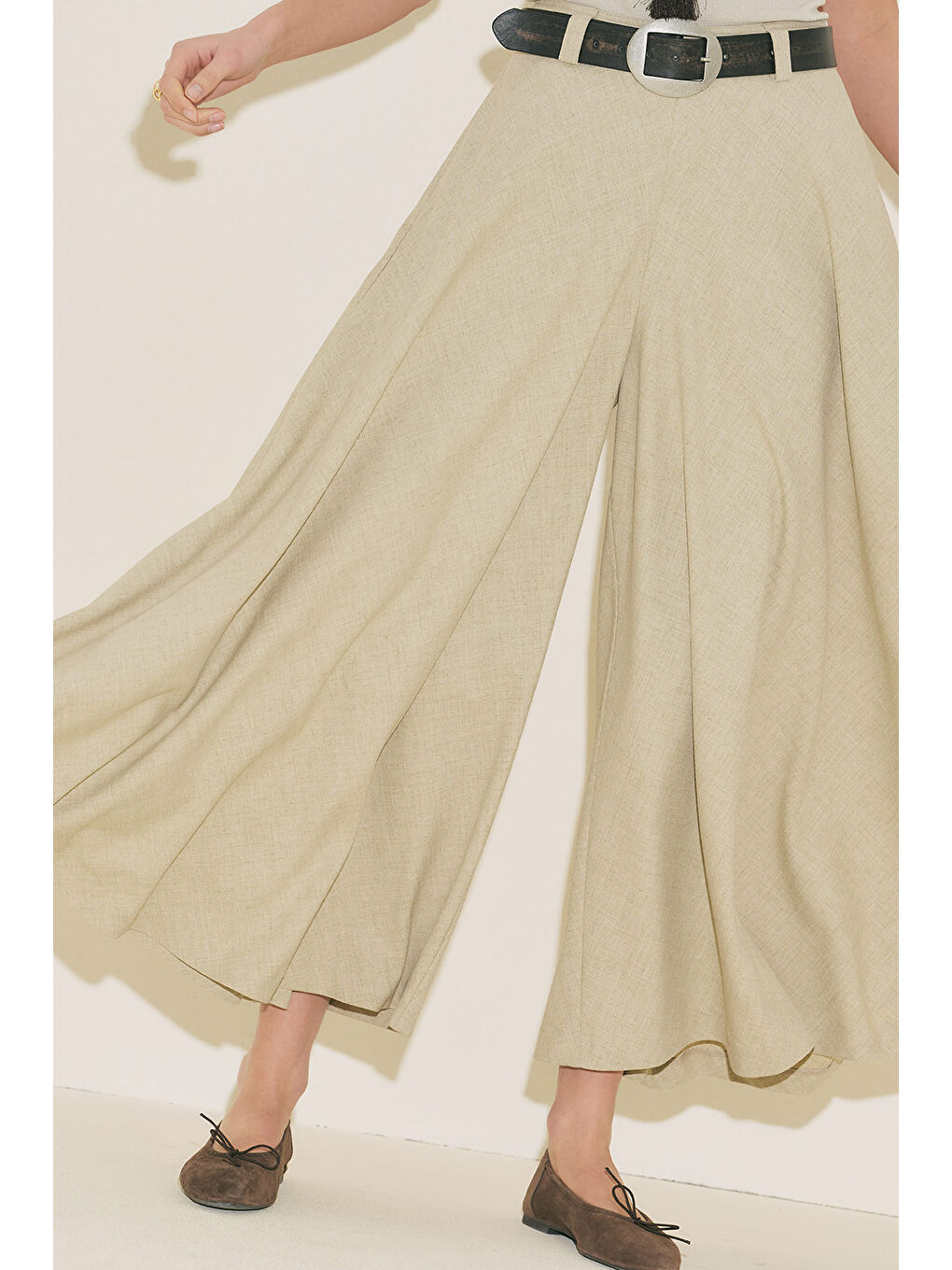 Etek Formlu Geniş Pantolon Yeşil-2