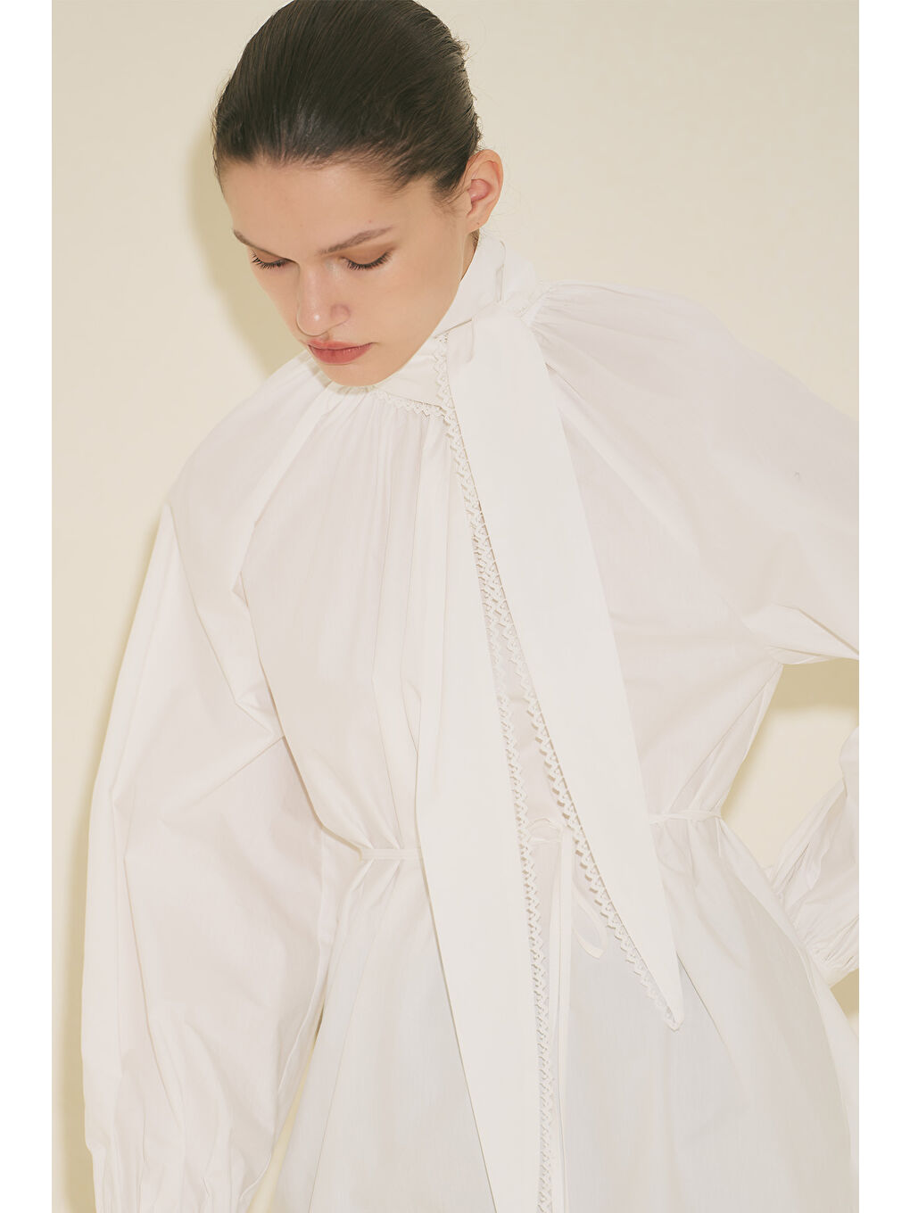 Bağlama Yaka Bluz Ekru-3