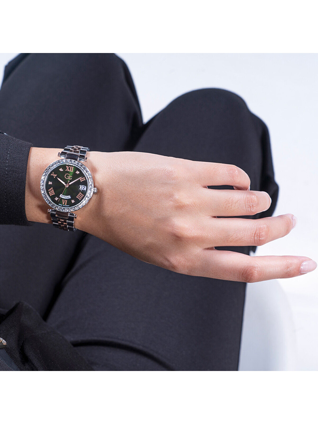 Gri GCZ01010L9MF Kadın Kol Saati-6