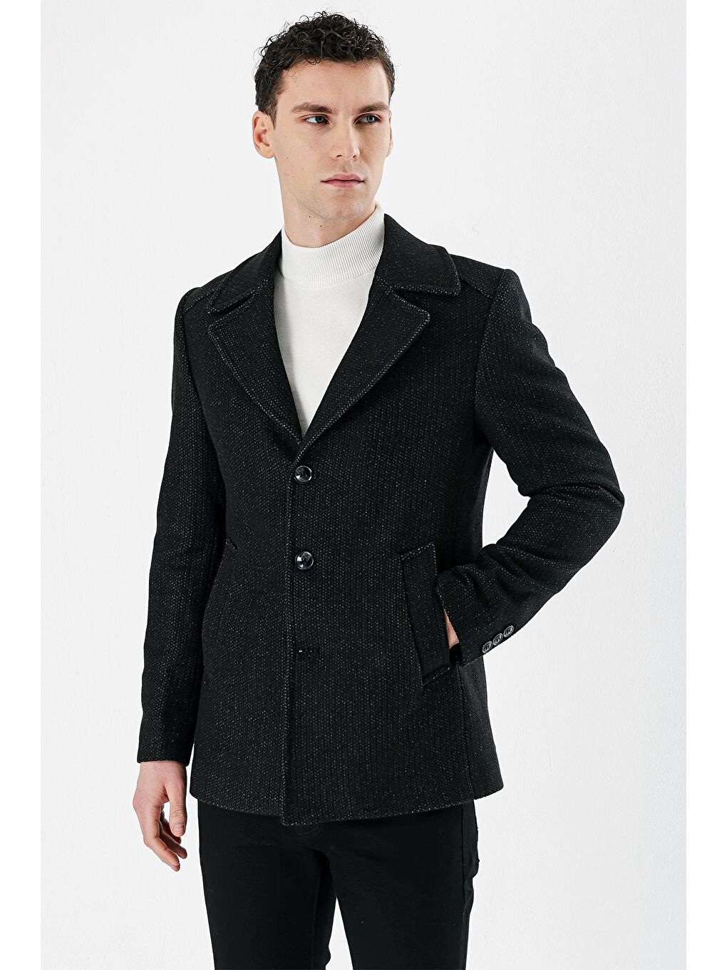 Siyah Kaşe Kırlangıç Yaka Desenli Yünlü Astarlı Slim Fit Dar Kesim Casual Mont 1007235173