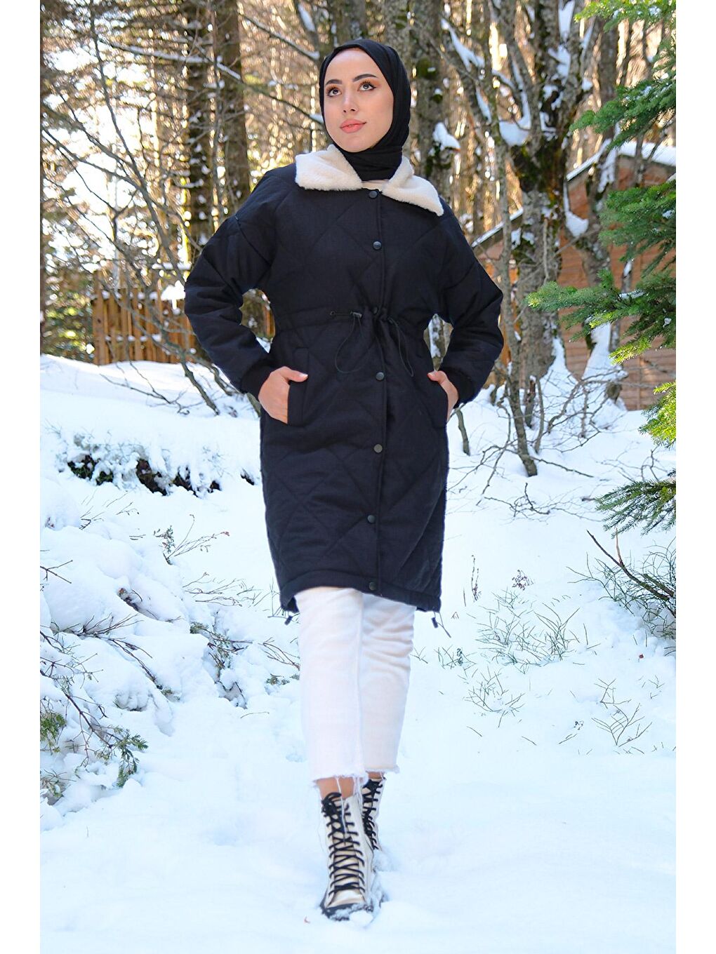 Bel Bağlamalı Kapitone Mont Siyah-4