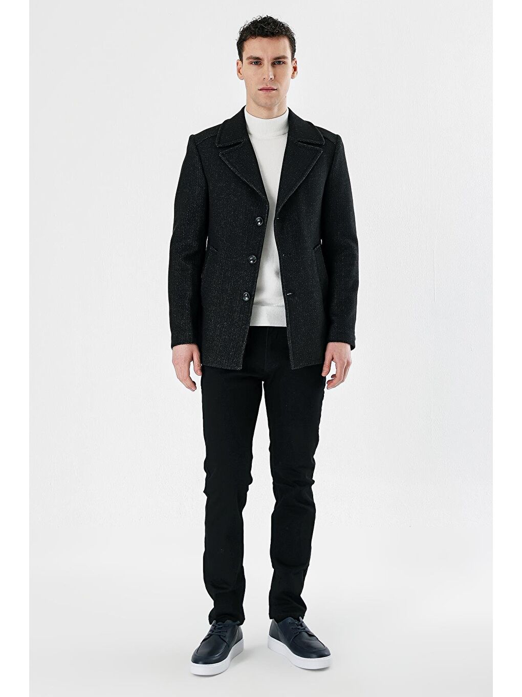 Siyah Kaşe Kırlangıç Yaka Desenli Yünlü Astarlı Slim Fit Dar Kesim Casual Mont 1007235173-4