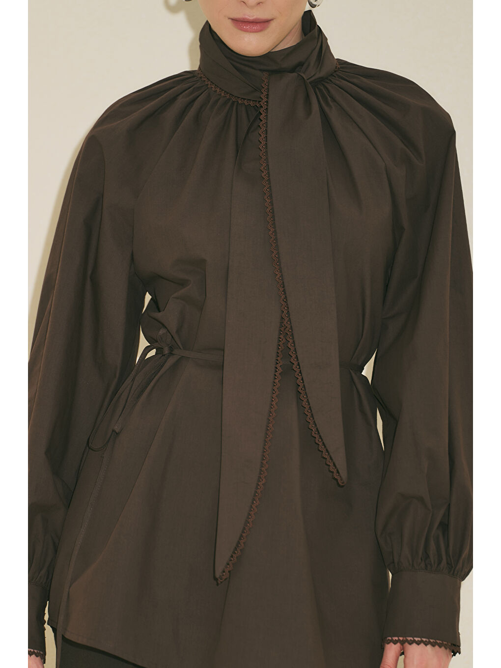 Bağlama Yaka Bluz Kahverengi-7