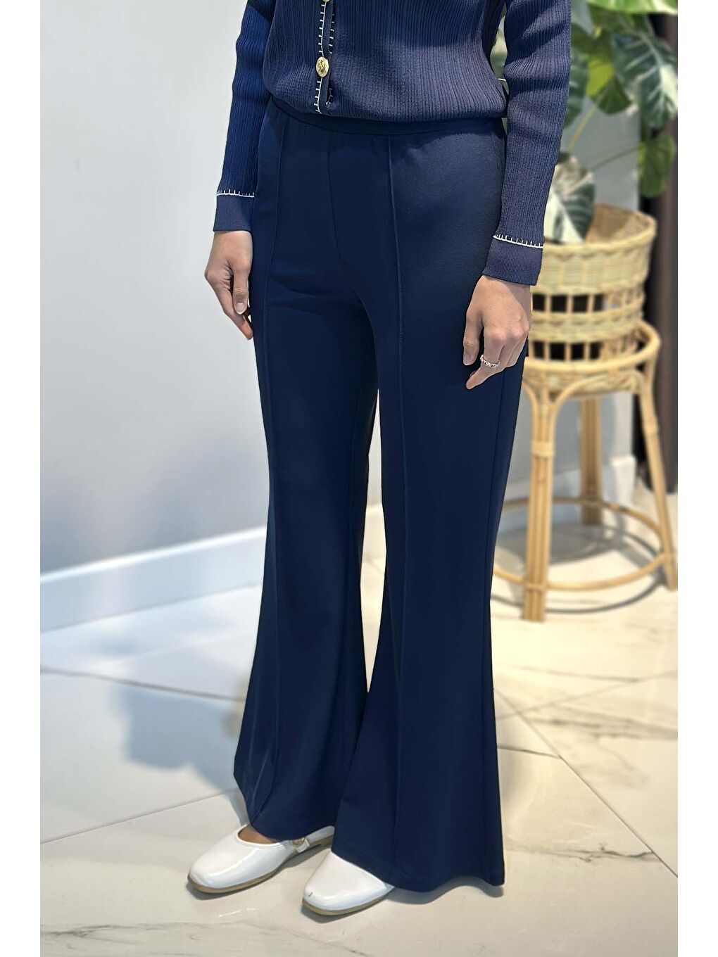 Madrid Beli Lastikli İspanyol Paça Pantolon 5586 Lacivert-1