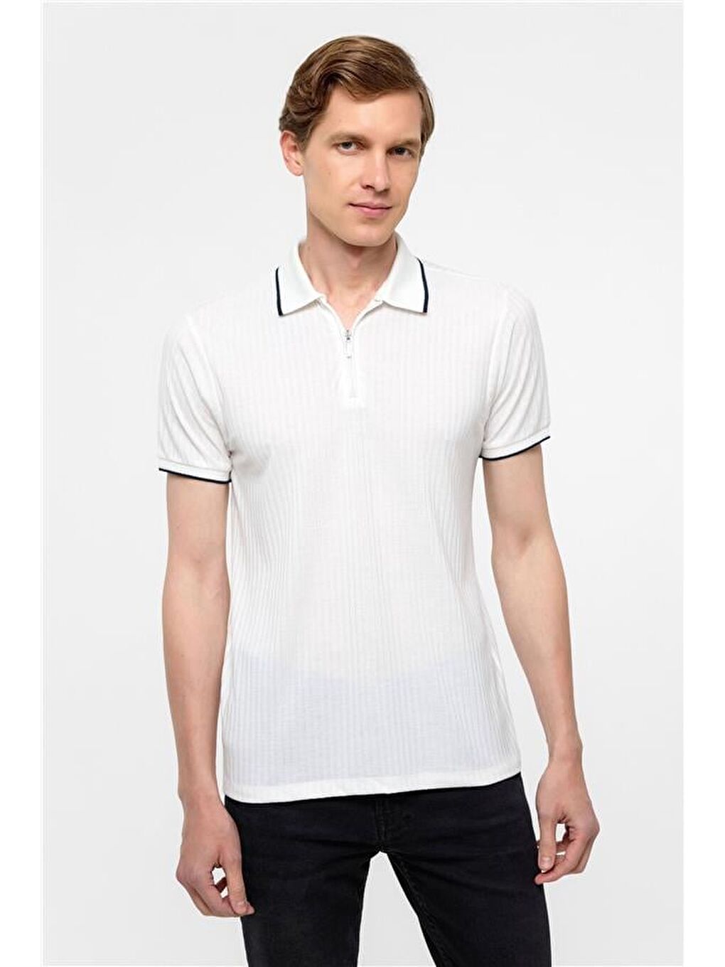 Beyaz Slim Fitilli Polo Yaka Tişört-1