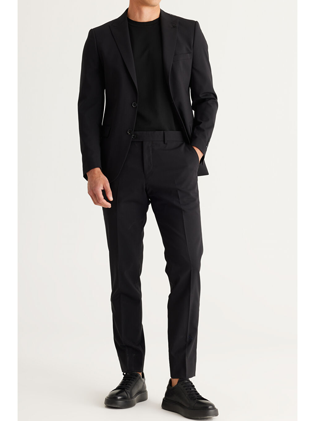 Erkek Siyah Slim Fit Dar Kesim Kırlangıç Yaka Desenli Yünlü Takım Elbise-9