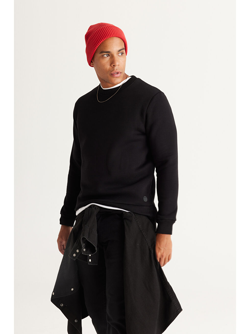 Erkek Siyah Standart Fit Normal Kesim İçi Polarlı Bisiklet Yaka Sweatshirt-3