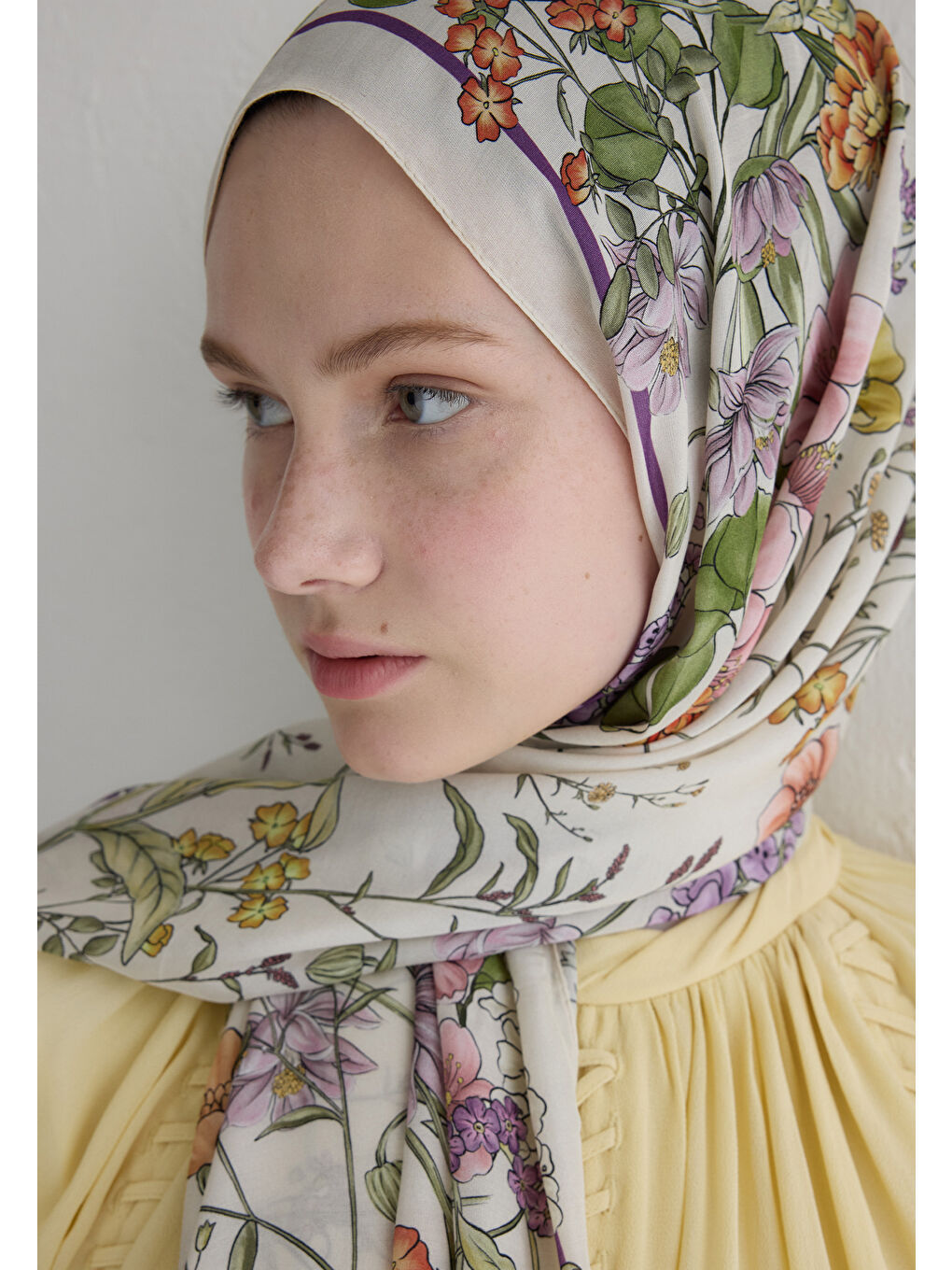 Valentına Floş Viskon Şal Bej-4