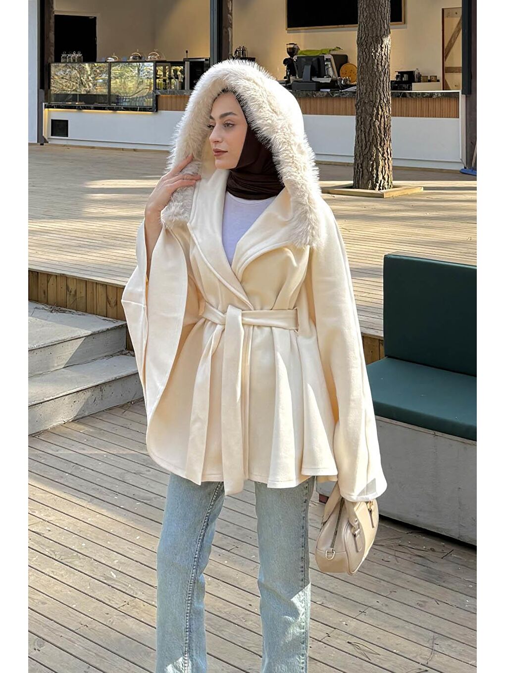 Ekru Kapüşonlu Panço Krem-3