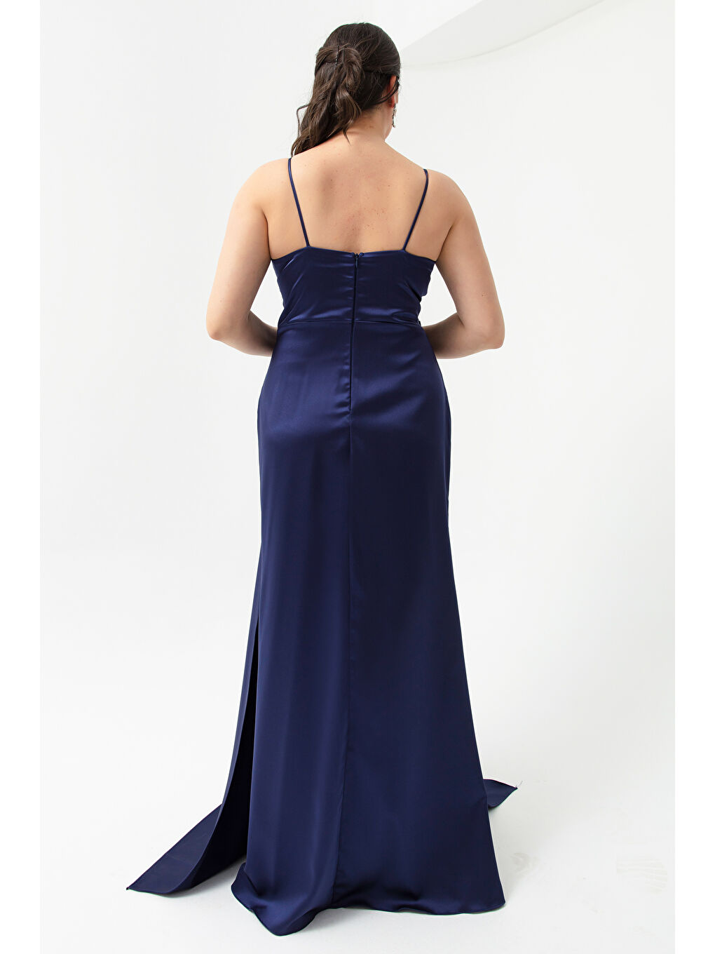 Kadın Lacivert Büyük Beden Uzun Saten Abiye Elbise & Mezuniyet Elbisesi-4