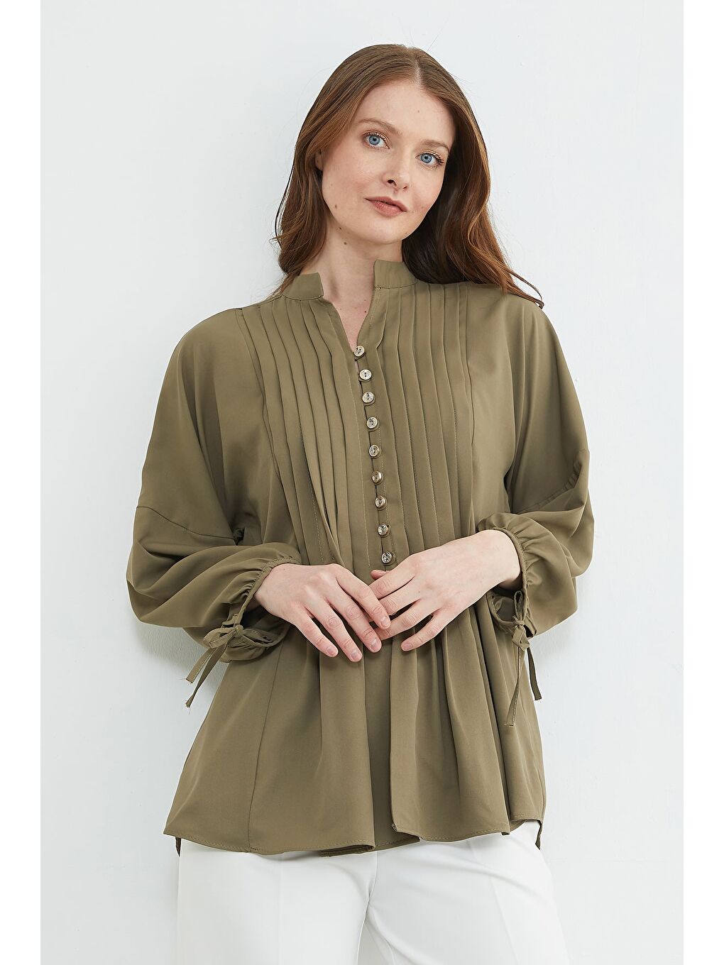 Yeşil Fullamodest Pileli Kolu Bağlamalı Gömlek-4