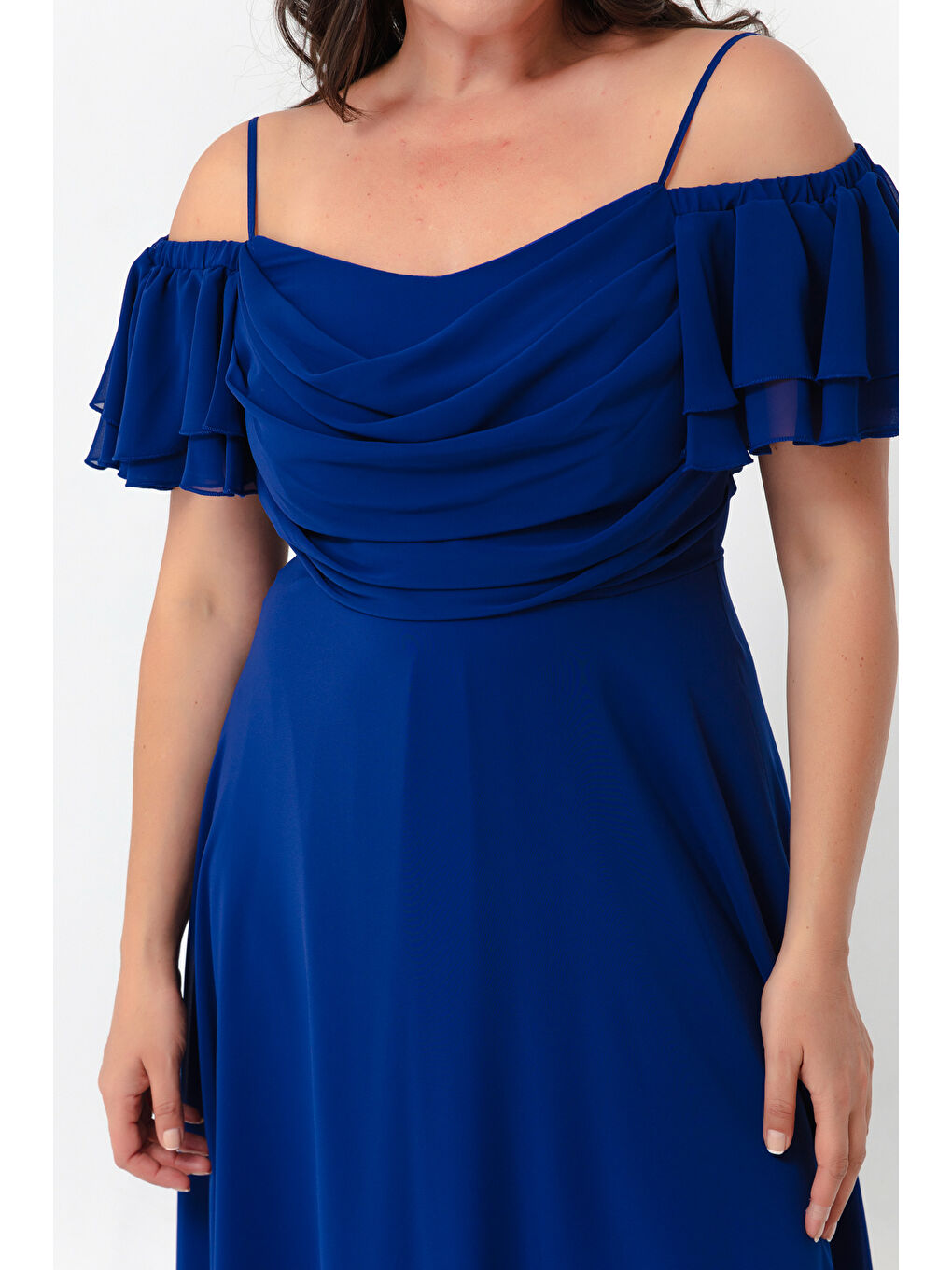 Mavi Kadın Saks Askılı Kloş Kesim Midi Büyük Beden Abiye Elbise-3