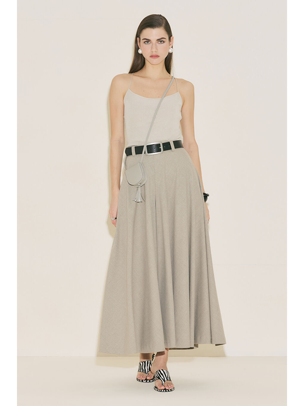 Bej Etek Formlu Geniş Pantolon Taş-4