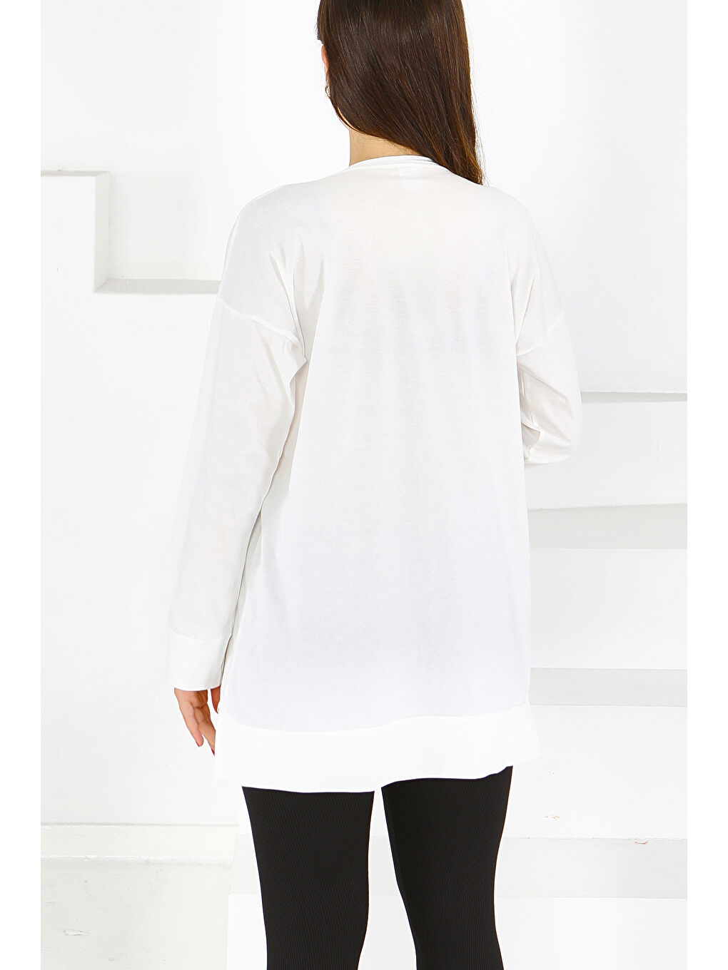 Uzun Kollu Baskılı Süprem Tunik Beyaz - 27585-3