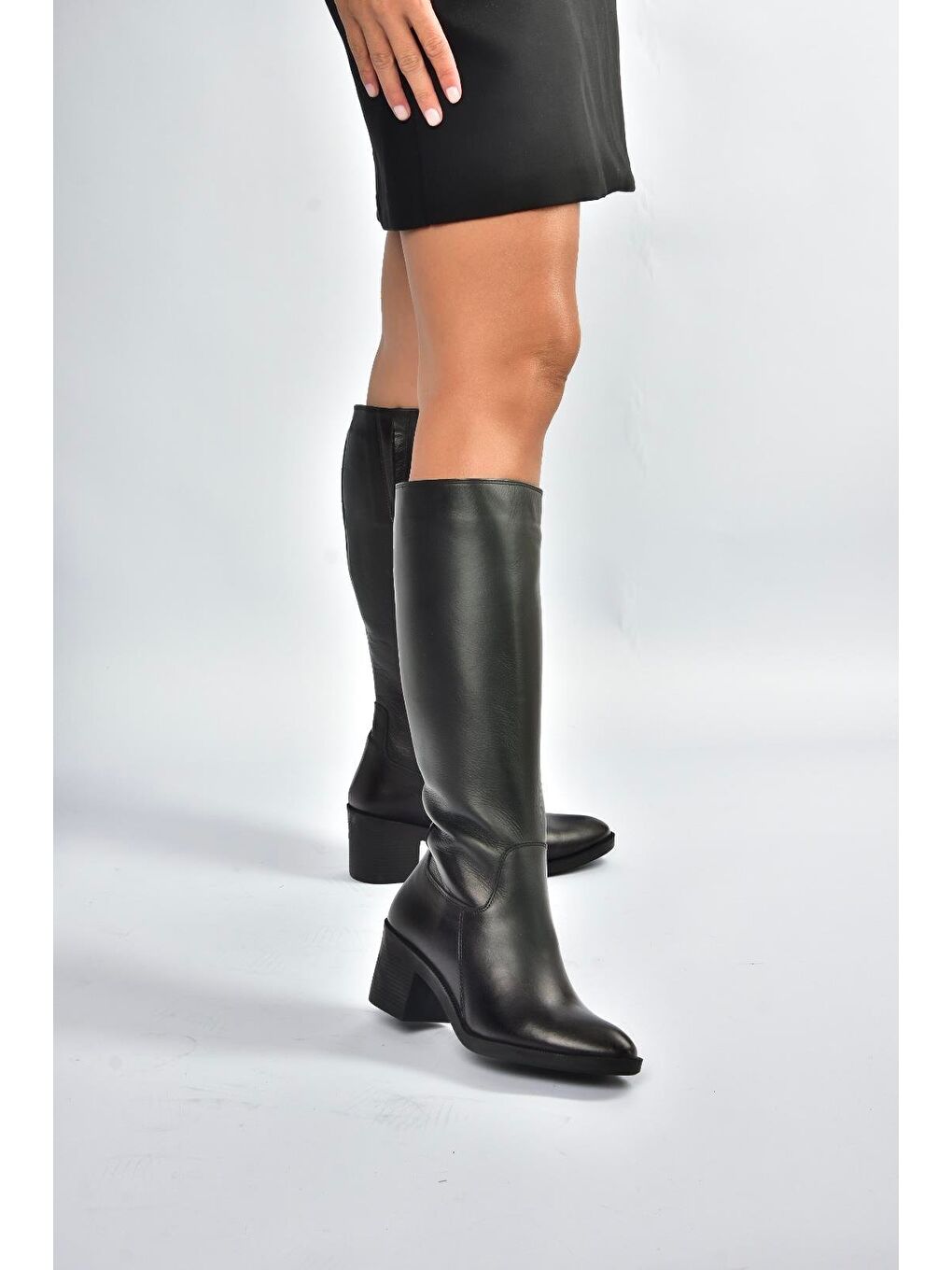 Siyah Kadın Çizme V398763203-2