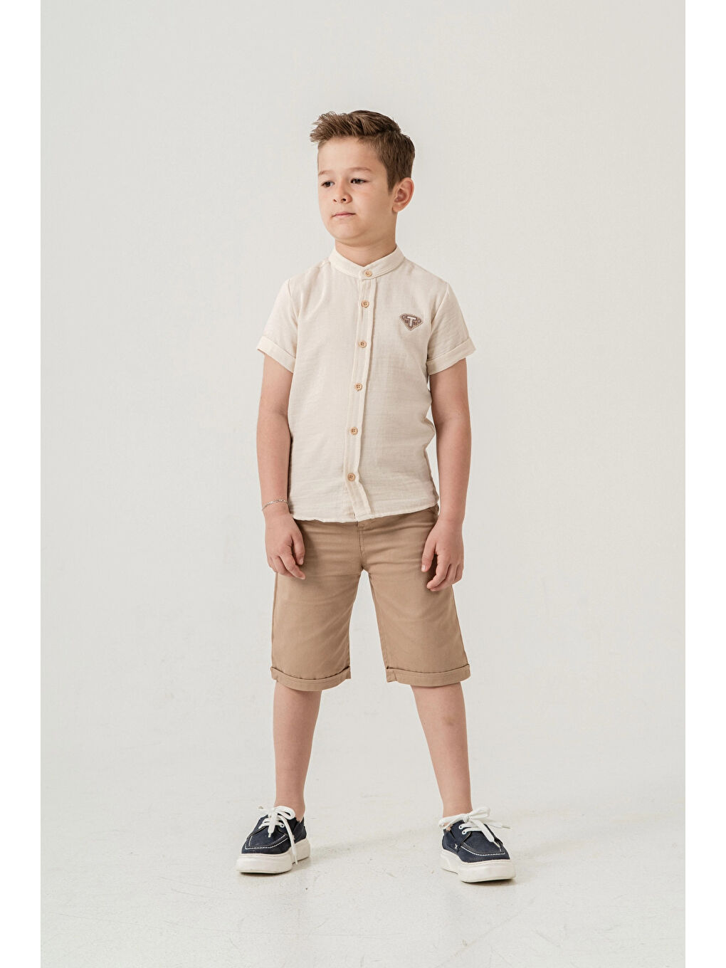 Ekru Hakim Yaka Şortlu Erkek Çocuk Takım 2551-1