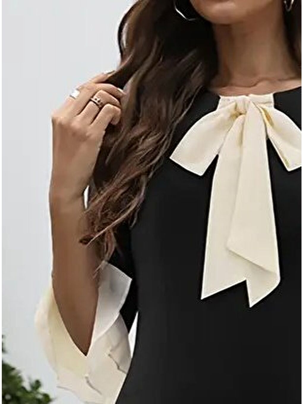 Siyah Kadın Truvakar Kollu Fiyonk Yakalı Midi Ithal Krep Elbise-2