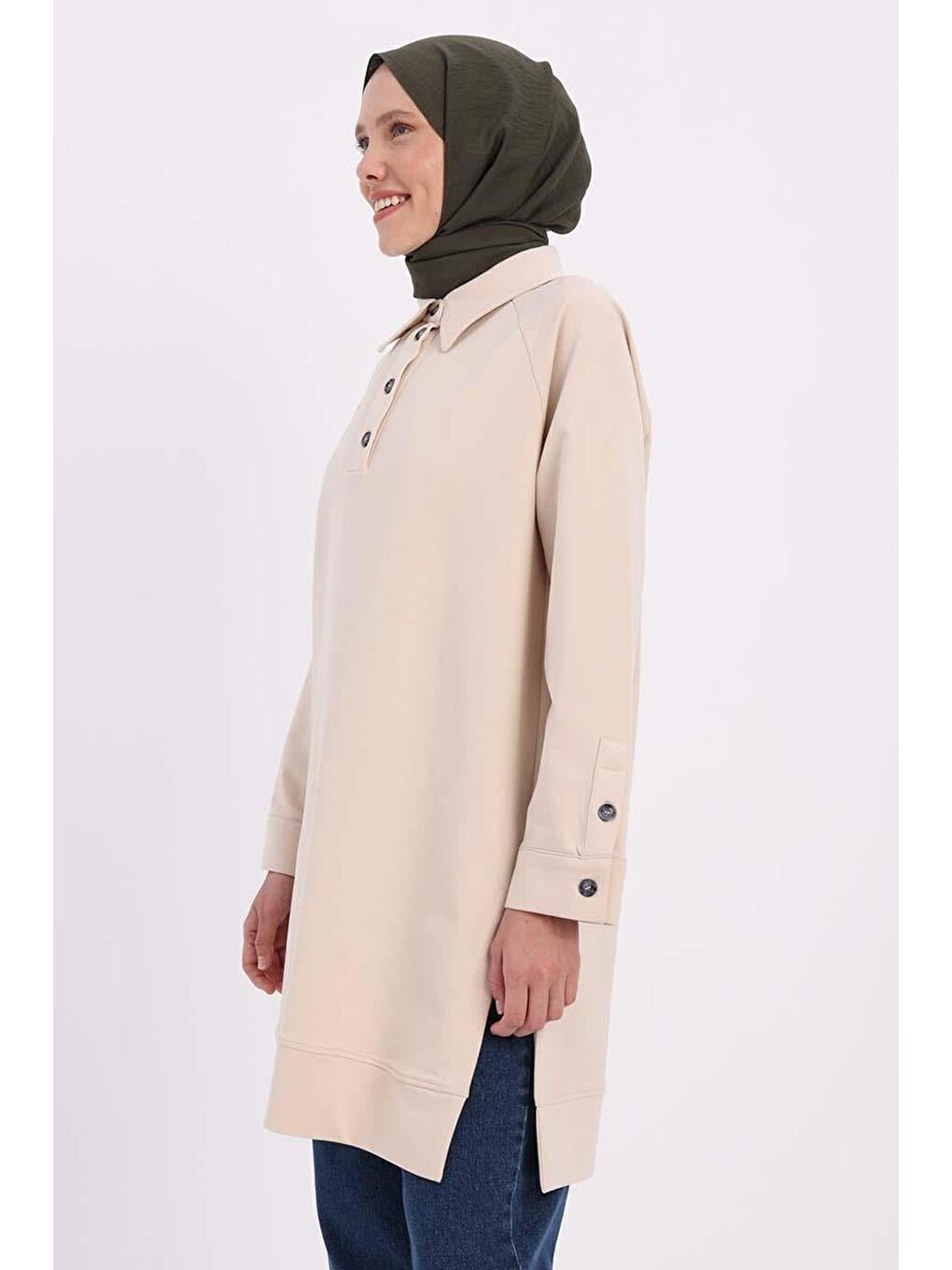 Bej Taş-Gömlek Yaka Yarım Patlı Yırtmaçlı Tunik