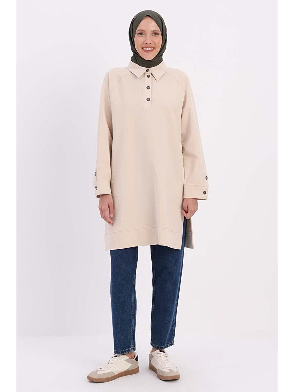 Bej Taş-Gömlek Yaka Yarım Patlı Yırtmaçlı Tunik-1