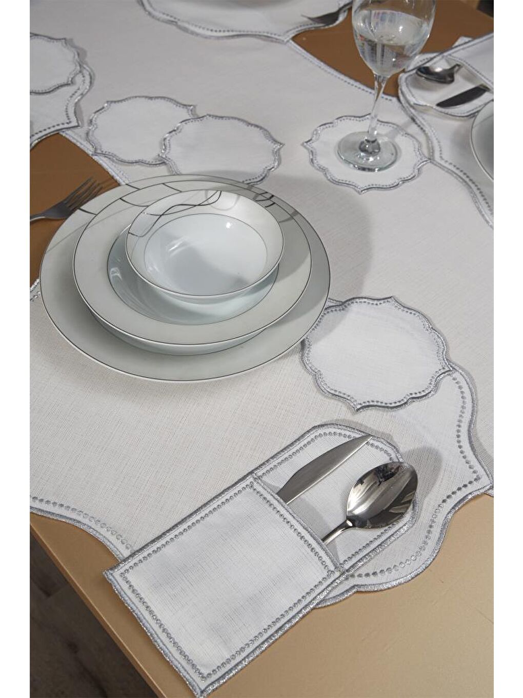 Gri Damla Keten Nakışlı Amerikan Servis Takımı 19 Parça Silver-4