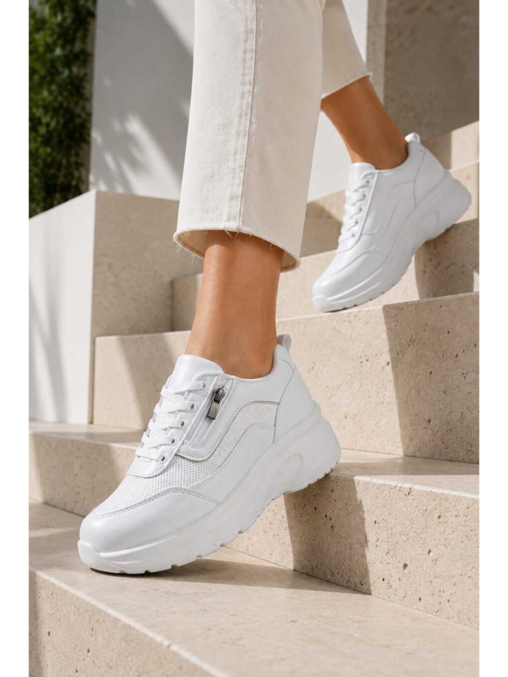 Beyaz Kadın, Günlük, 6 Cm Kalın Tabanlı, Fermuar Görünümlü, Spor Ayakkabı Sneakers-1