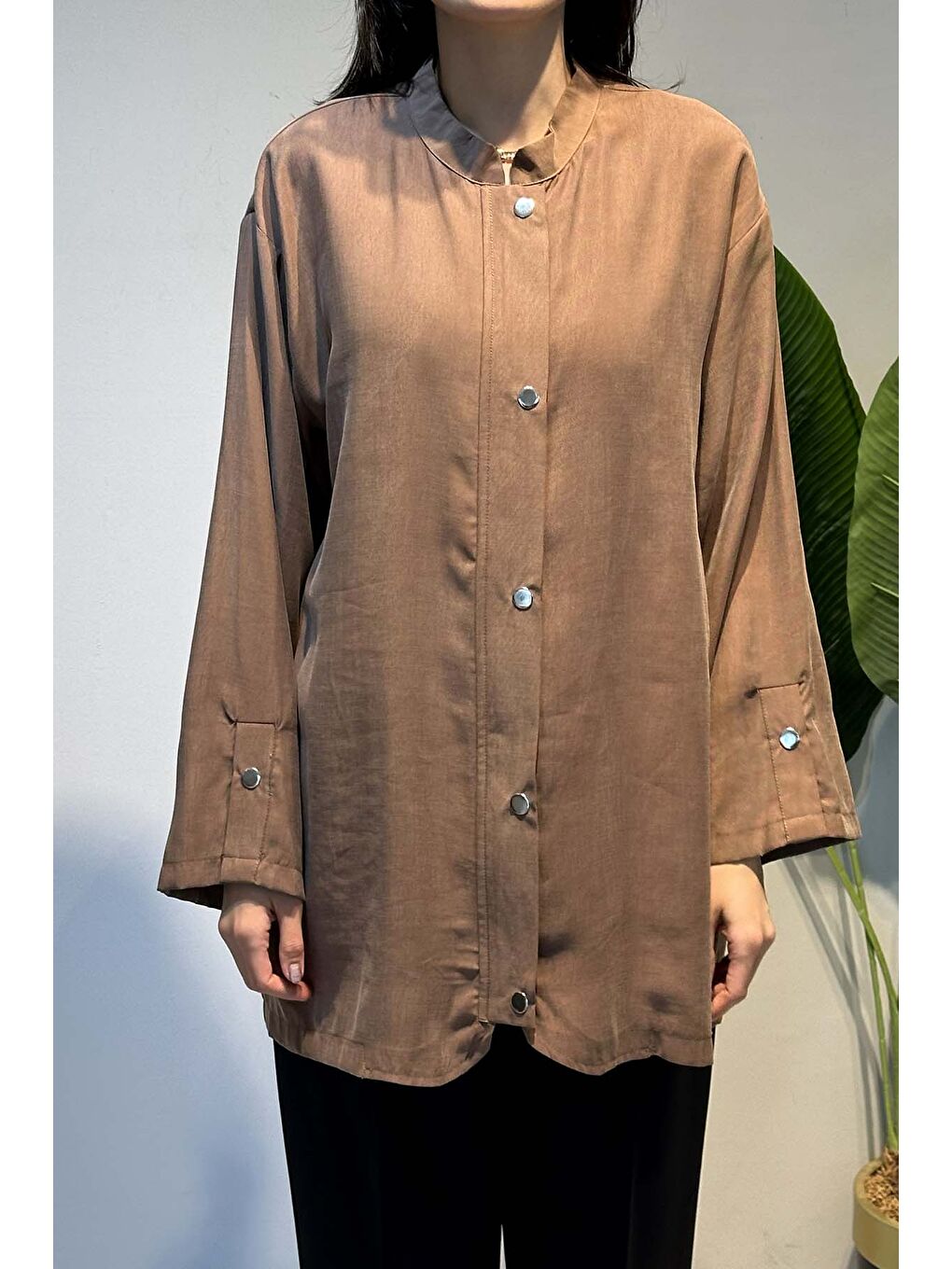 Kahverengi Önü Fermuar ve Çıtçıt Detay Kap Ceket 4445 Sütlü Kahve-1