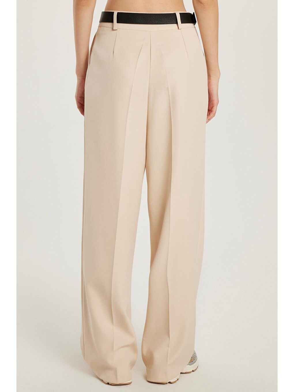 Kadın Regular Fit Pileli İspanyol Paça Bej Pantolon-4