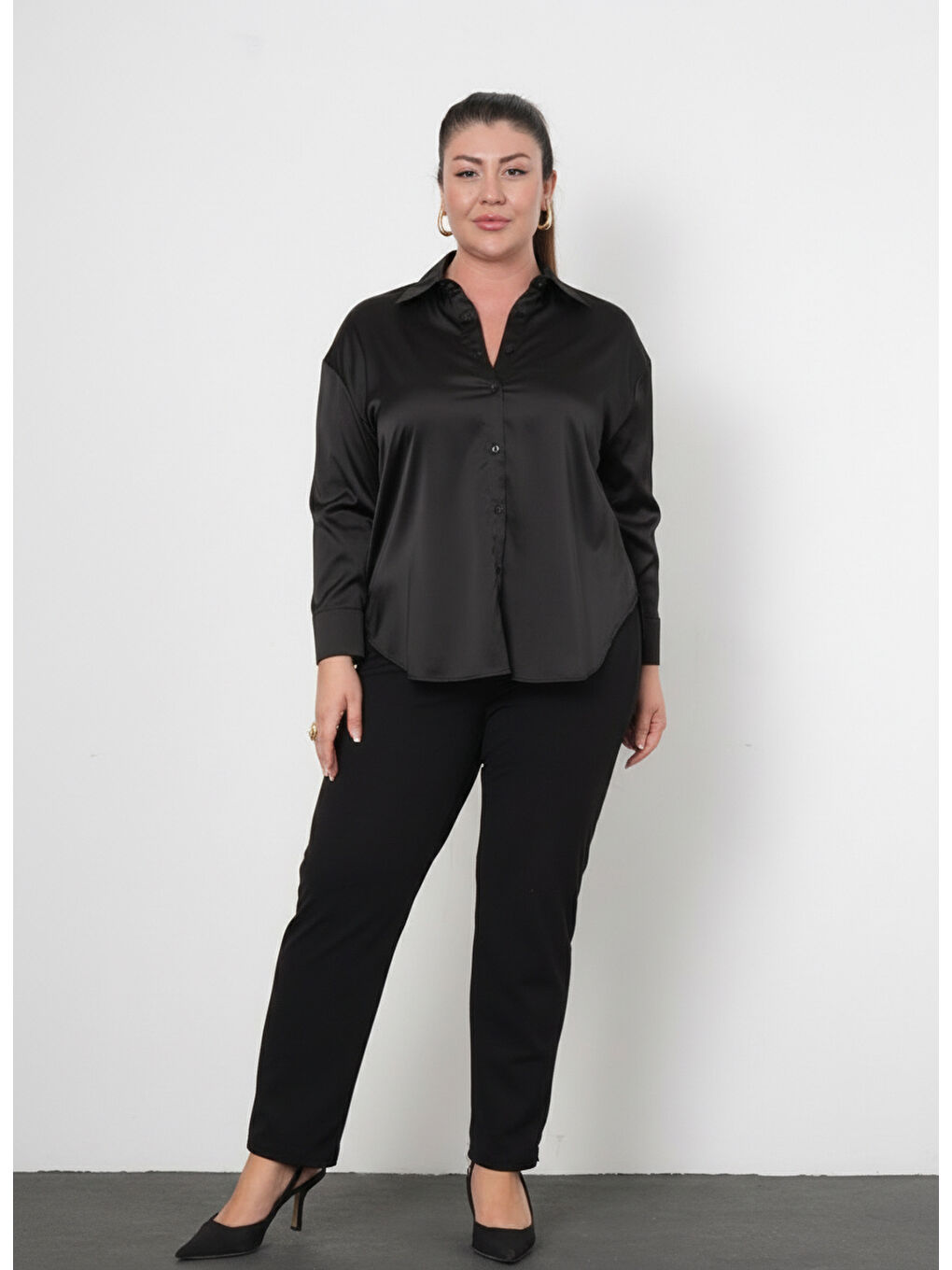 Siyah Büyük Beden İpek Saten Klasik Gömlek-1