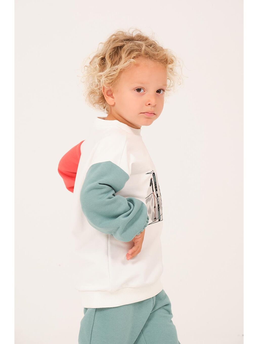 Yeşil Erkek Çocuk Renkli Baskı Nakış Detaylı Sweatshirt - Mint-2