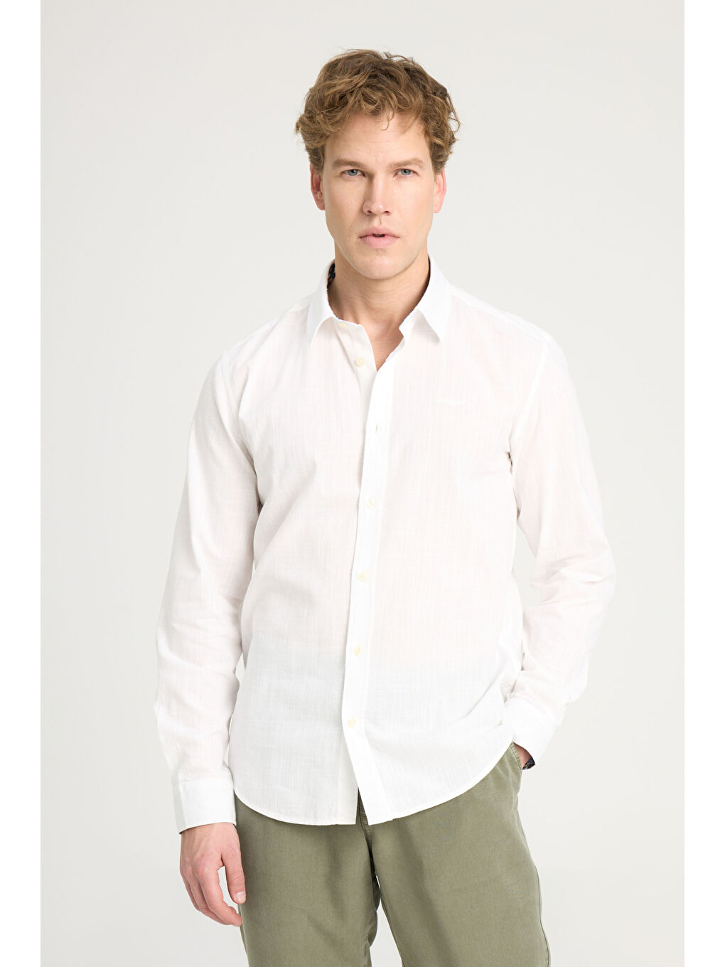 Beyaz Regular Fit Rahat Kesim LS Gömlek