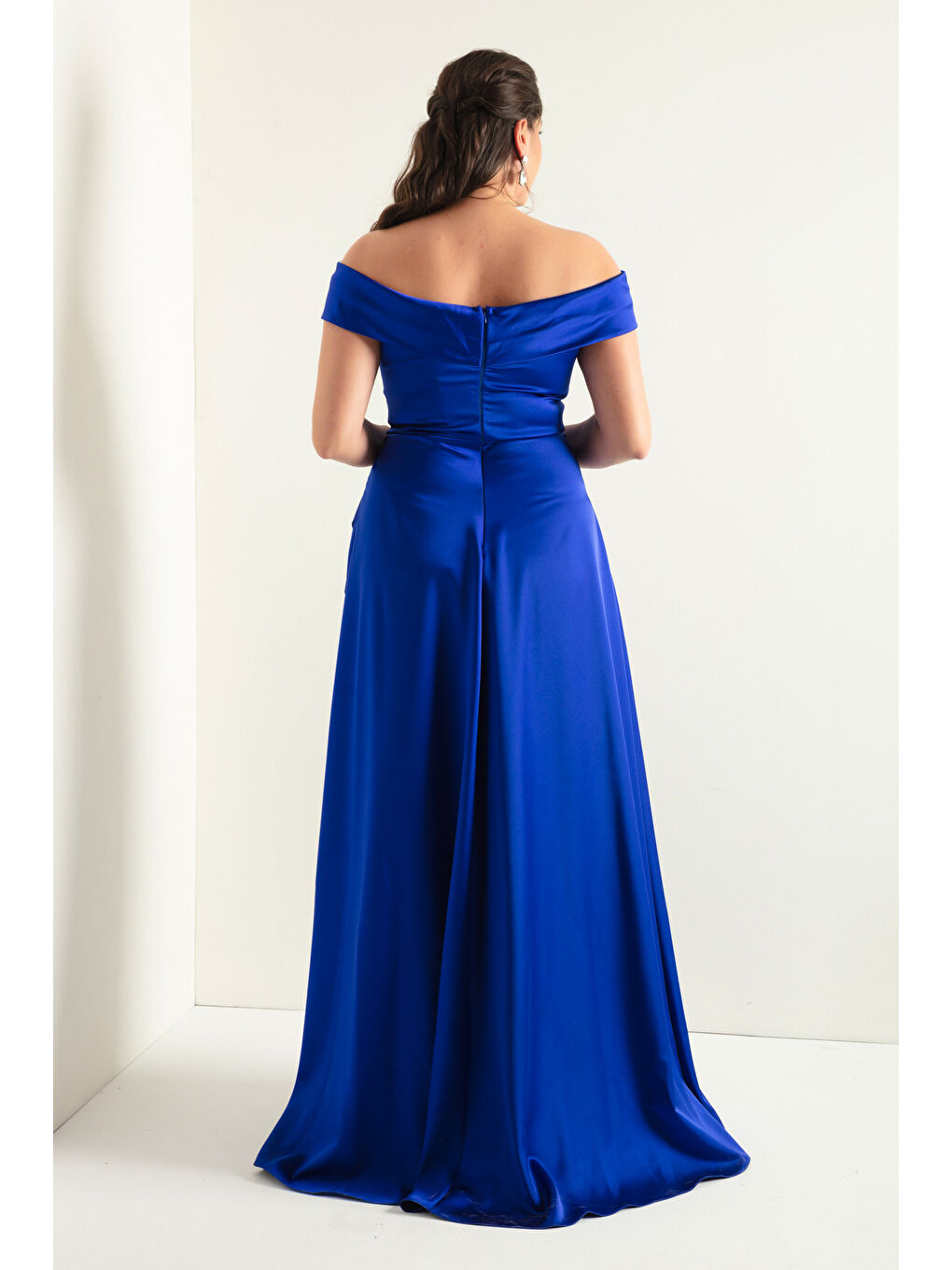 Mavi Kadın Saks Kayık Yaka Büyük Beden Saten Abiye & Mezuniyet Elbisesi-4