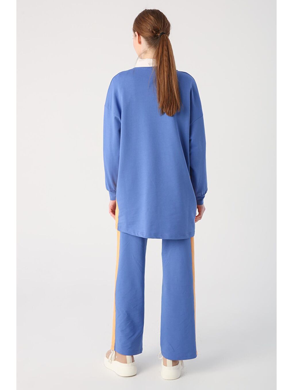 Mavi Parlement Pamuklu Renkli Garnili Paçası Yırtmaç Detaylı Eşofman Takımı-3