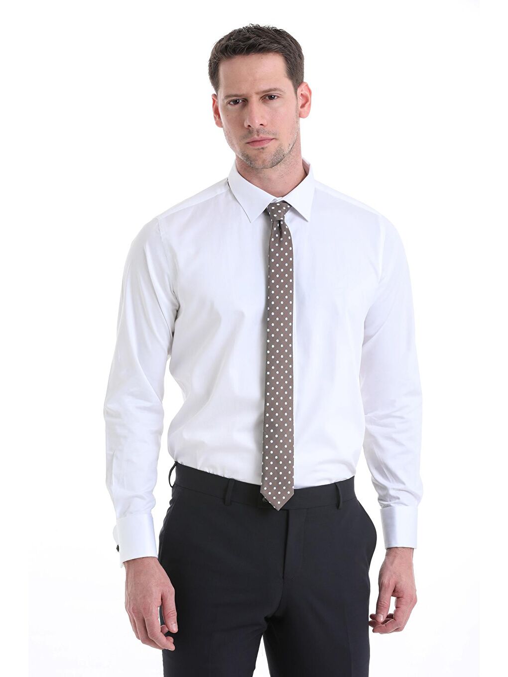 Beyaz Comfort Fit Düz 100% Pamuklu Slim Yaka Manşetli Uzun Kollu Saten Klasik Gömlek