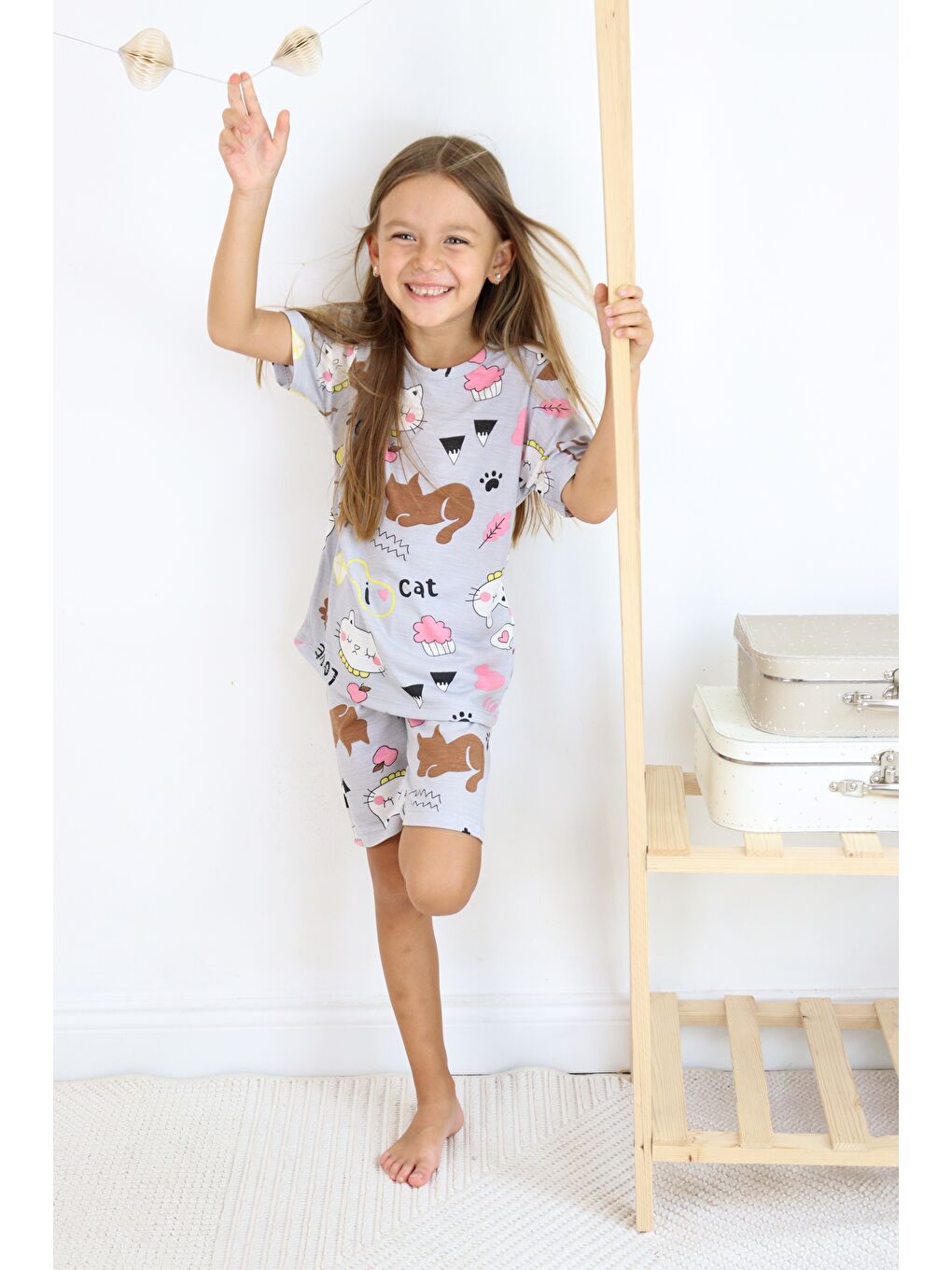 Kahverengi Kız Çocuk Pamuklu Penye Kumaş Şortlu Pijama Takımı-4