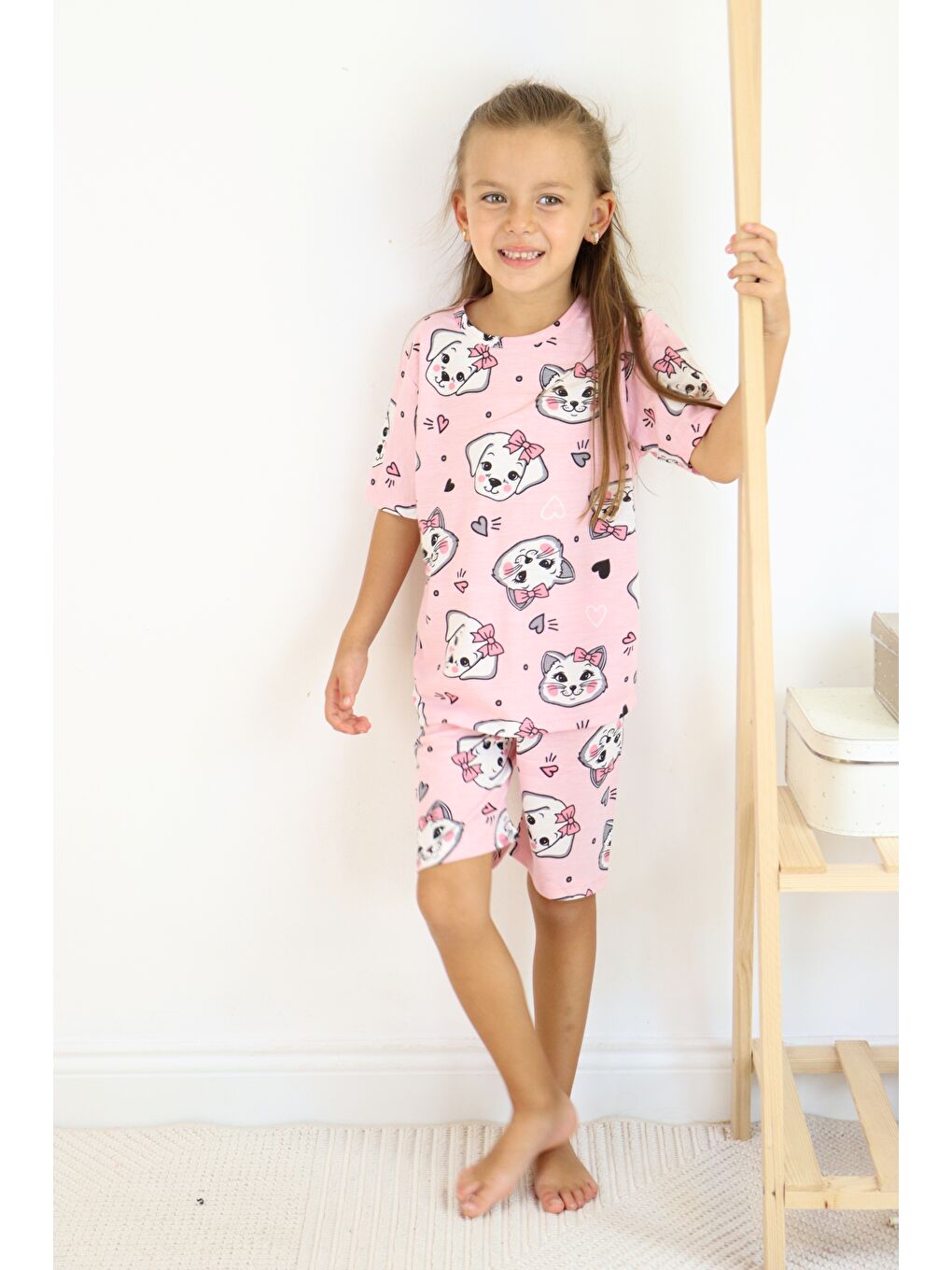 Gri Kız Çocuk Pamuklu Penye Kumaş Şortlu Pijama Takımı-2