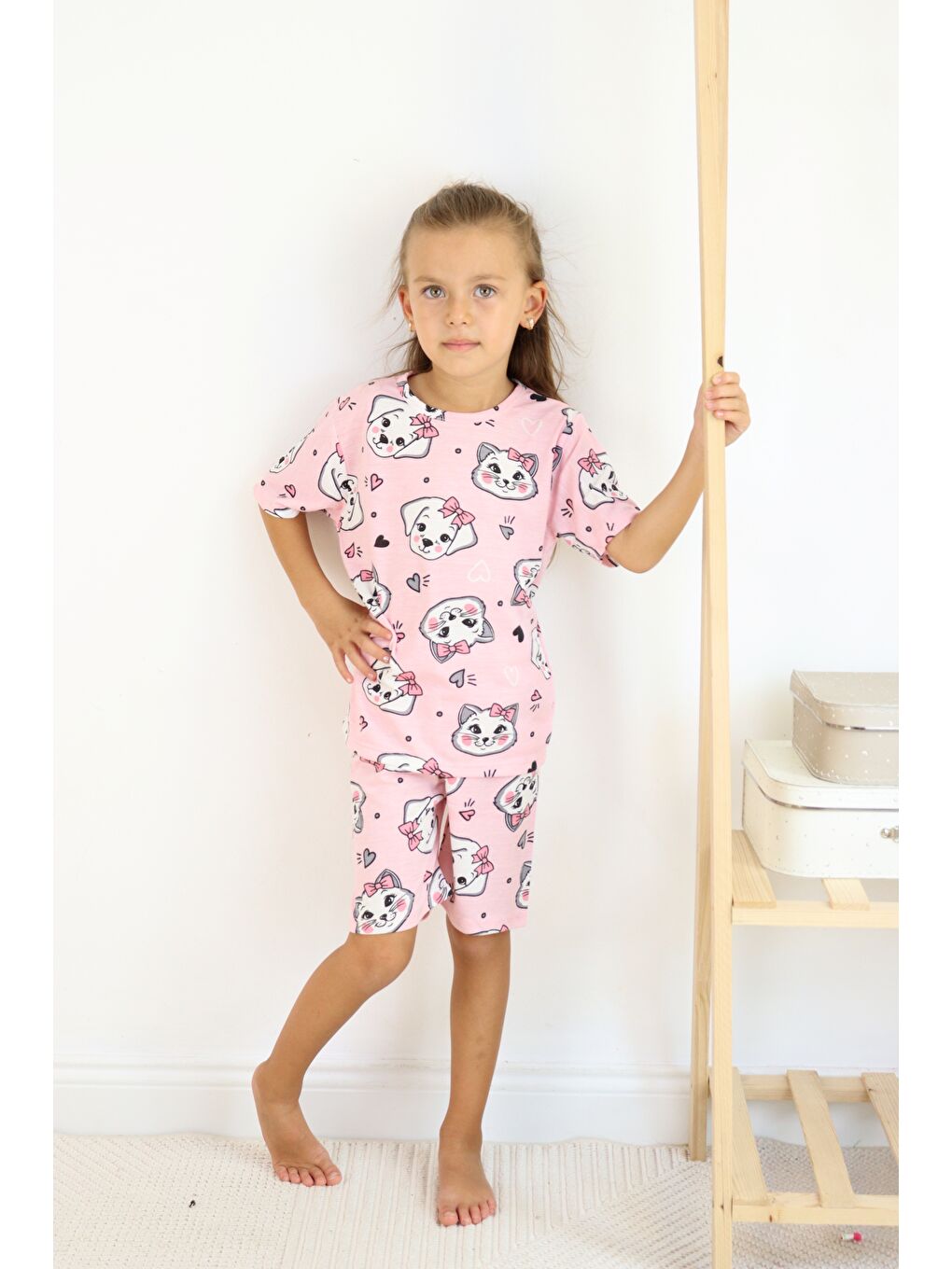 Gri Kız Çocuk Pamuklu Penye Kumaş Şortlu Pijama Takımı-4