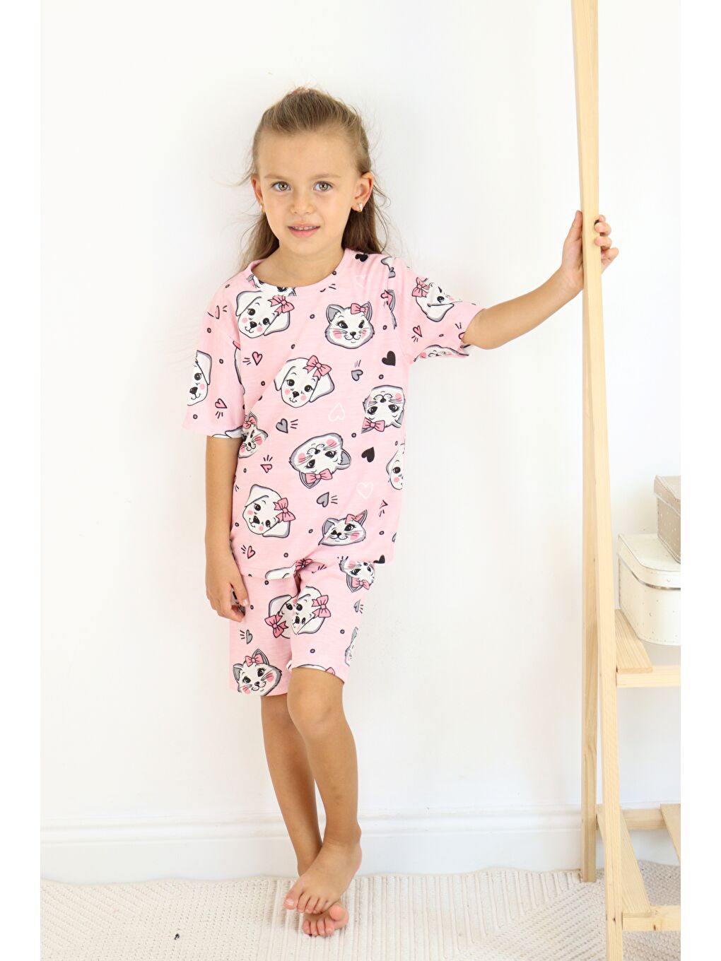 Gri Kız Çocuk Pamuklu Penye Kumaş Şortlu Pijama Takımı-5