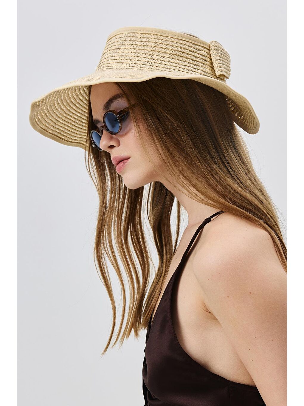 Fiyonk Detaylı Vizör Hasır Şapka Y8207 Bej-2