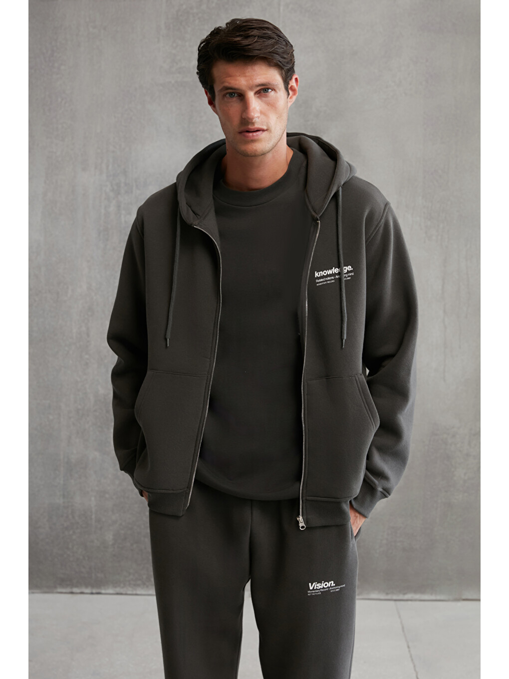 Erkek Yumuşacık Organik Pamuk Oversize Fermuarlı Baskılı Kapüşonlu Koyu Gri Sweatshirt
