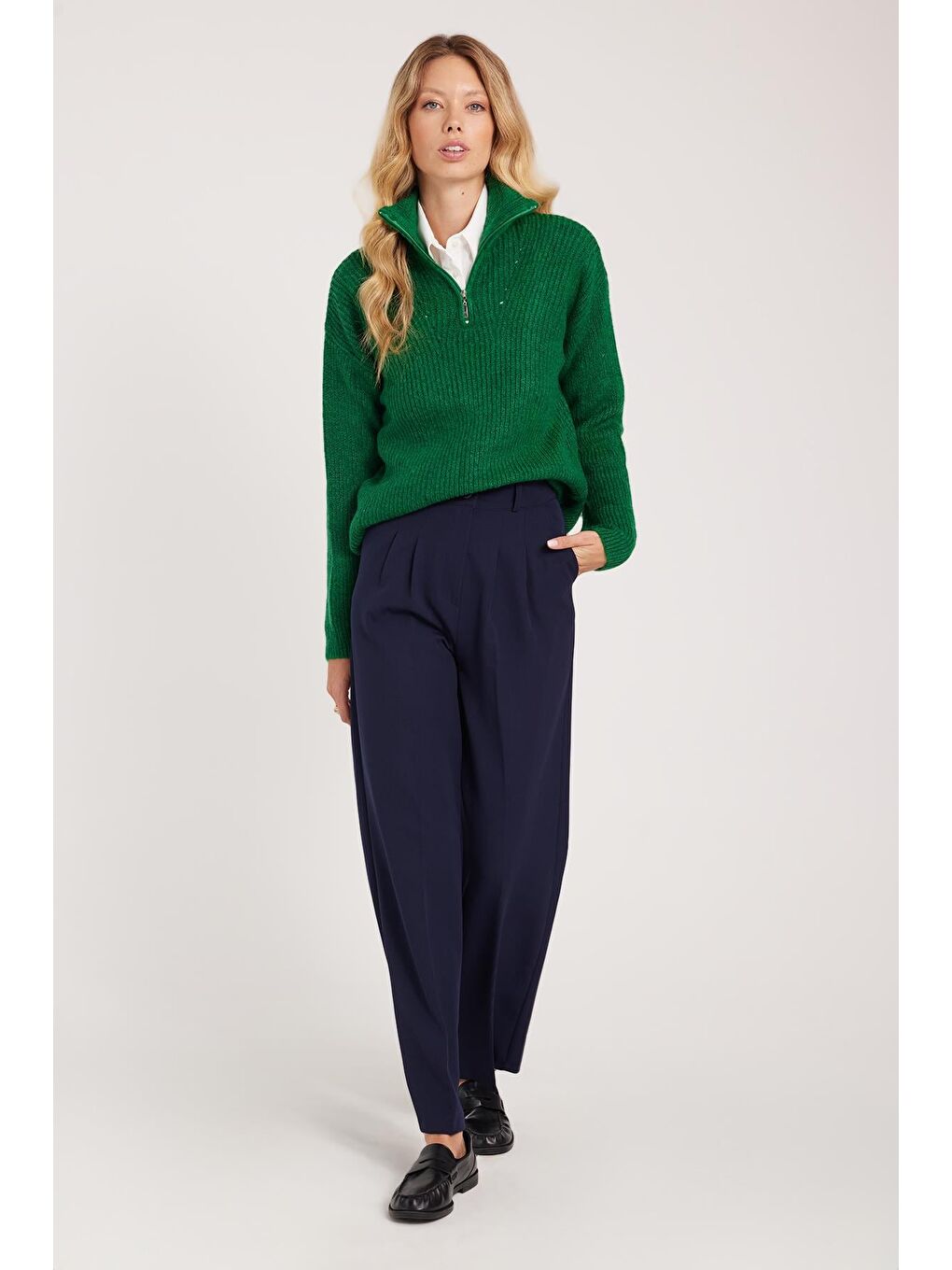 Kadın Regular Fit Klasik Kesim Yüksel Bel Geniş Paça Lacivert Pantolon-1