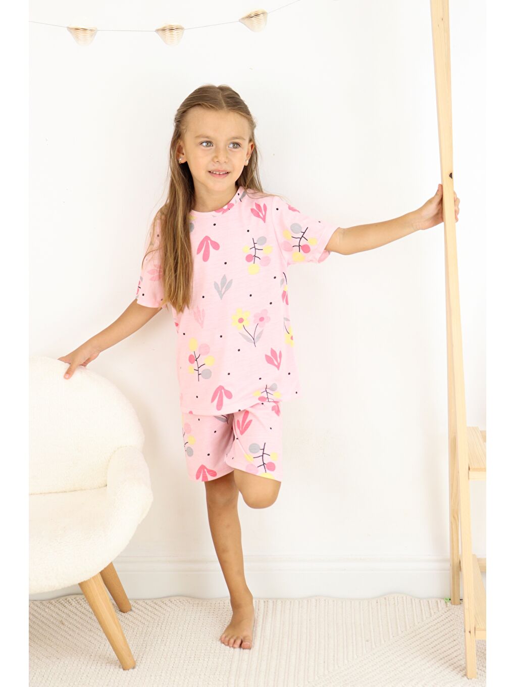 Pembe Kız Çocuk Pamuklu Penye Kumaş Şortlu Pijama Takımı-4