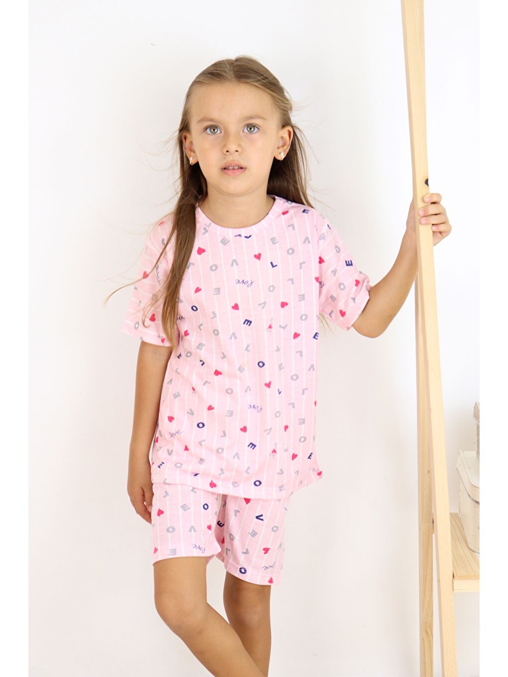 Pembe Kız Çocuk Pamuklu Penye Kumaş Şortlu Pijama Takımı