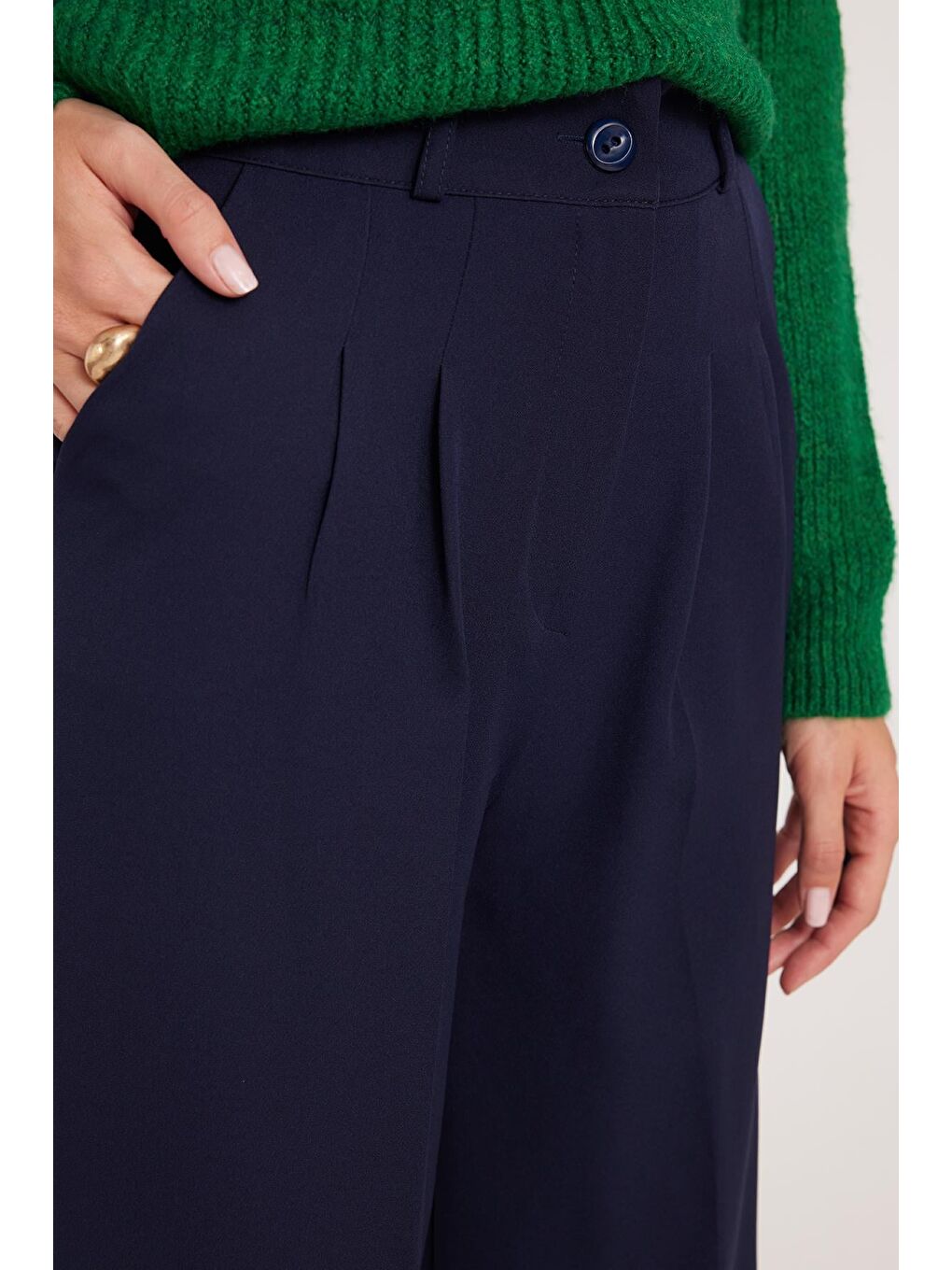 Kadın Regular Fit Klasik Kesim Yüksel Bel Geniş Paça Lacivert Pantolon-2
