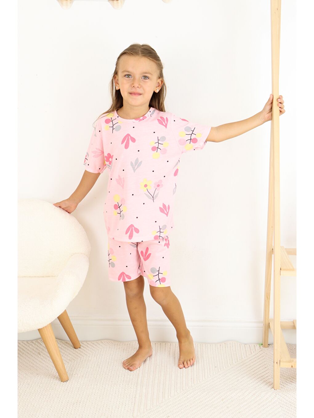 Pembe Kız Çocuk Pamuklu Penye Kumaş Şortlu Pijama Takımı-5