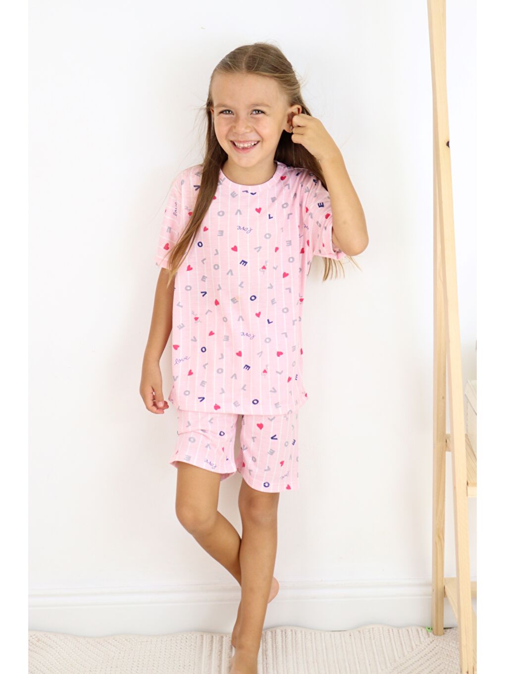 Pembe Kız Çocuk Pamuklu Penye Kumaş Şortlu Pijama Takımı-5