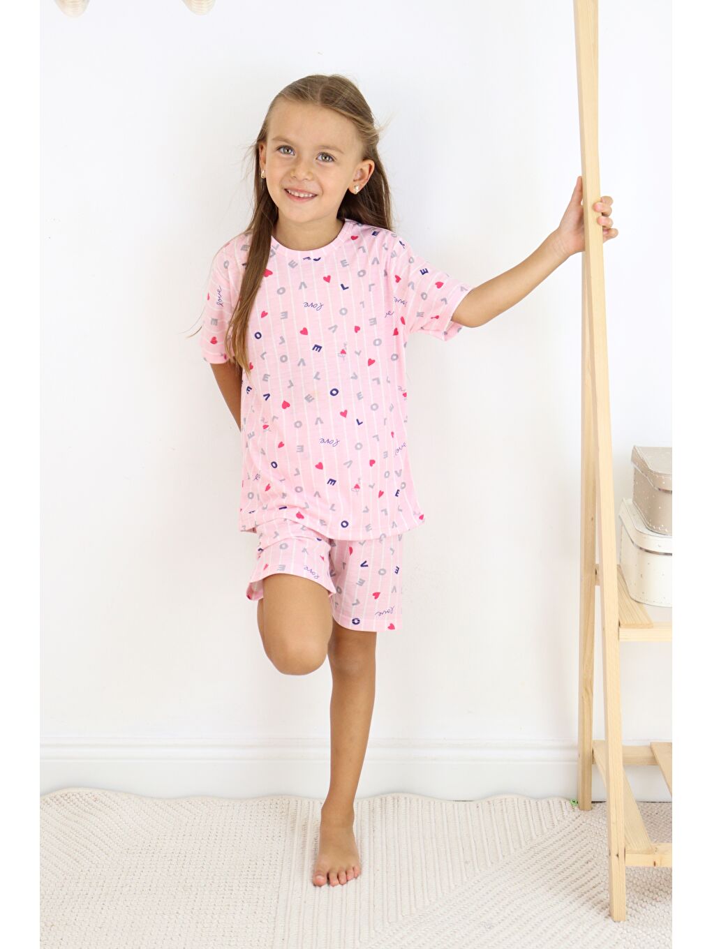 Pembe Kız Çocuk Pamuklu Penye Kumaş Şortlu Pijama Takımı-6