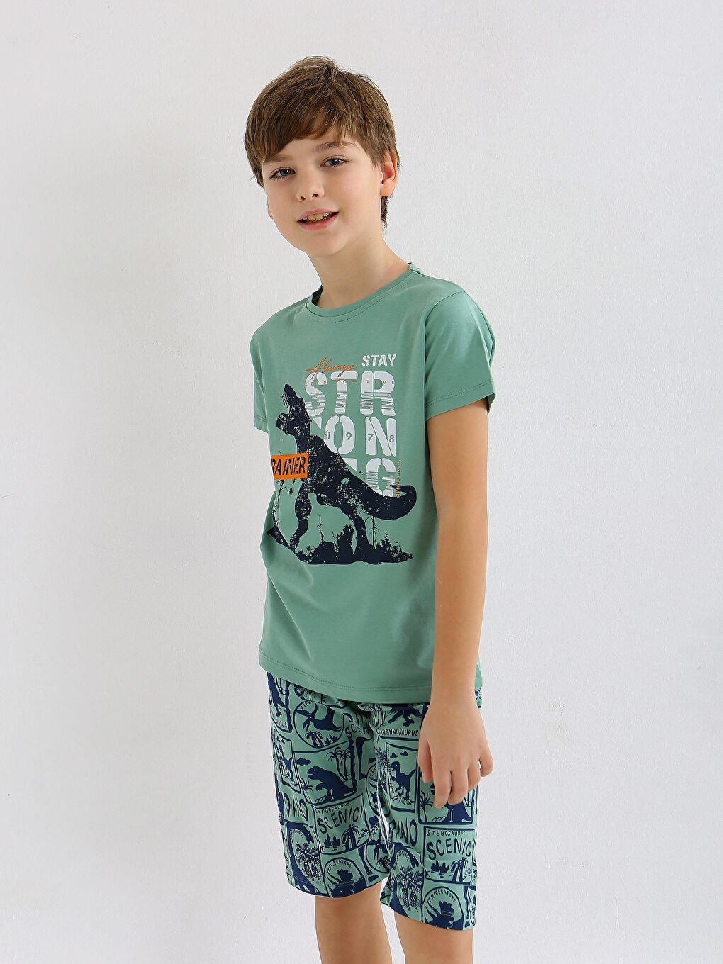 Yeşil Erkek Çocuk Kısa Kollu Kapri %100 Pamuklu Pijama Takımı Trainer-3