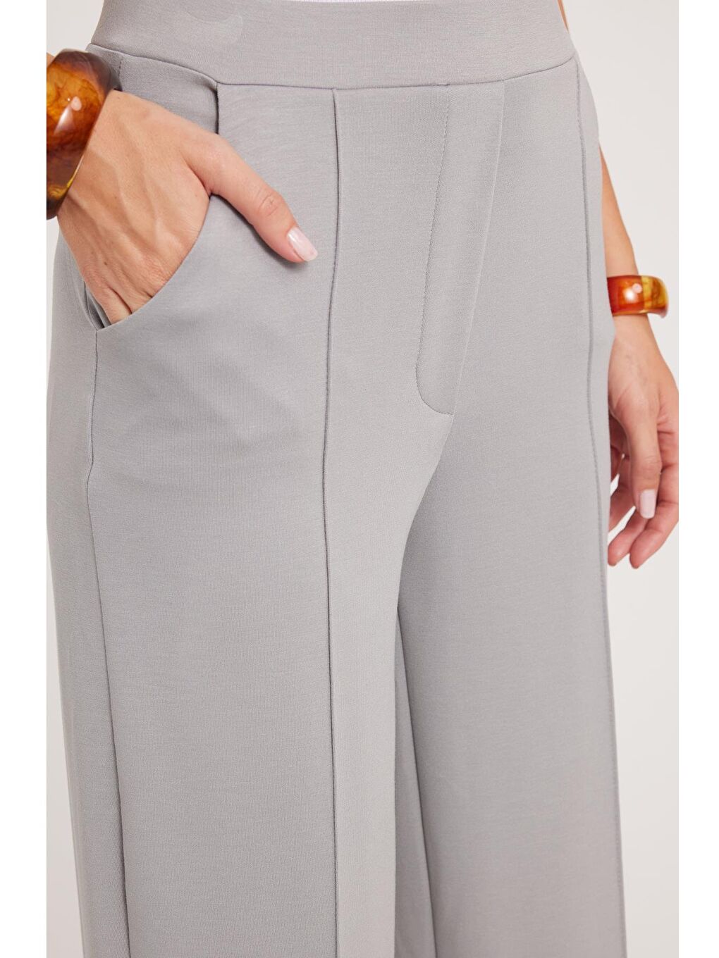 Kadın Relax Fit Rahat Kesim Modal Kumaş Yüksel Bel Geniş Paça Gri Pantolon-2