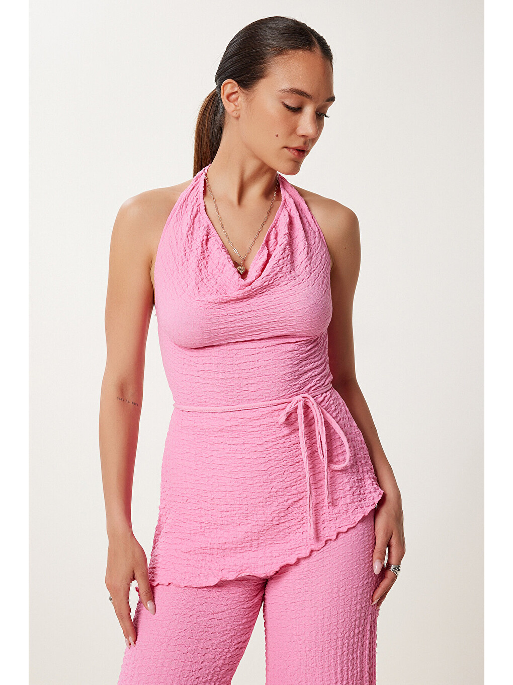Pembe Boyundan Geçmeli Bluz Pantolon Esnek Örme Takım PEMBE LDP0048-2