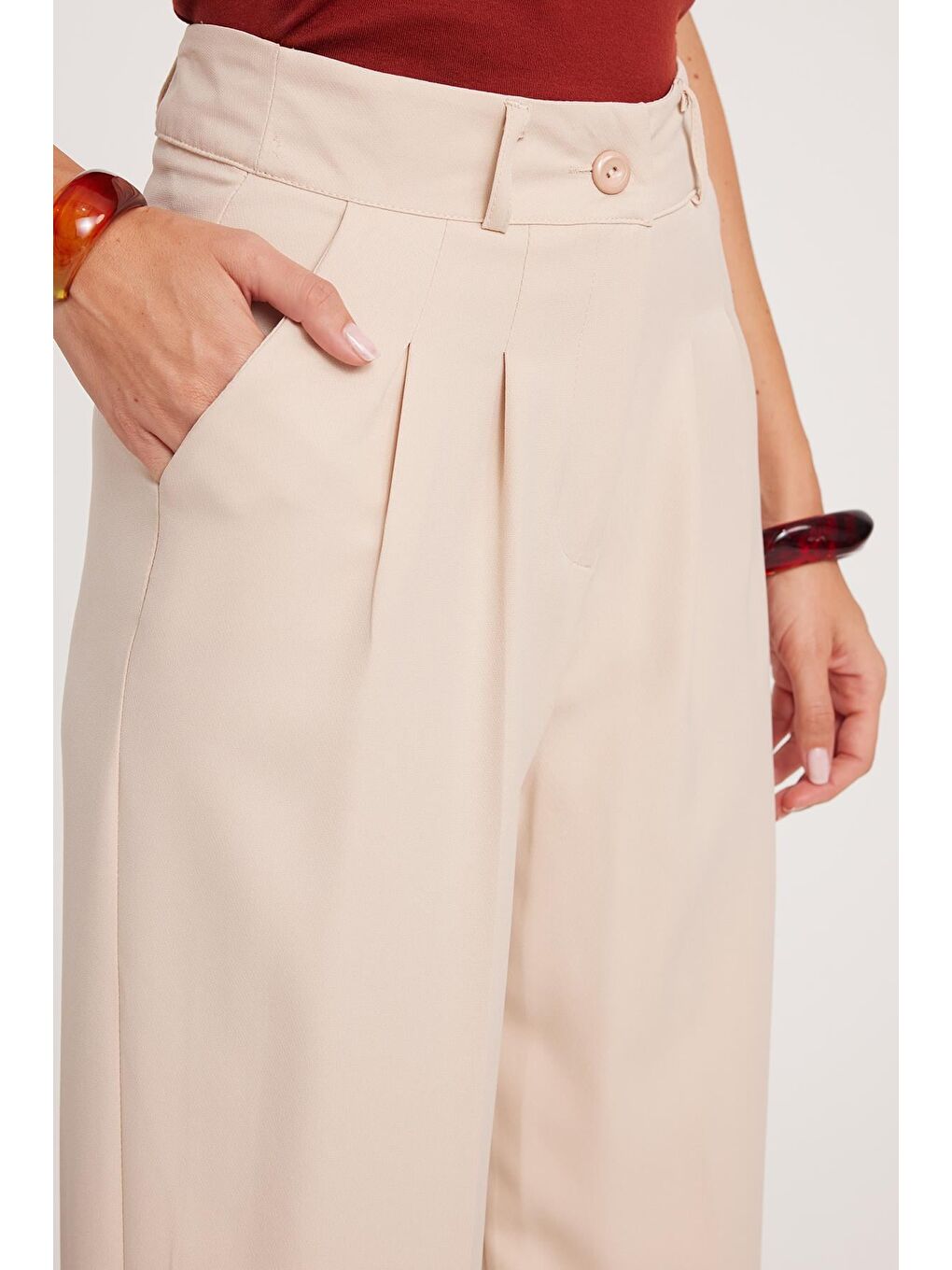 Kadın Regular Fit Klasik Kesim Yüksel Bel Geniş Paça Bej Pantolon-2